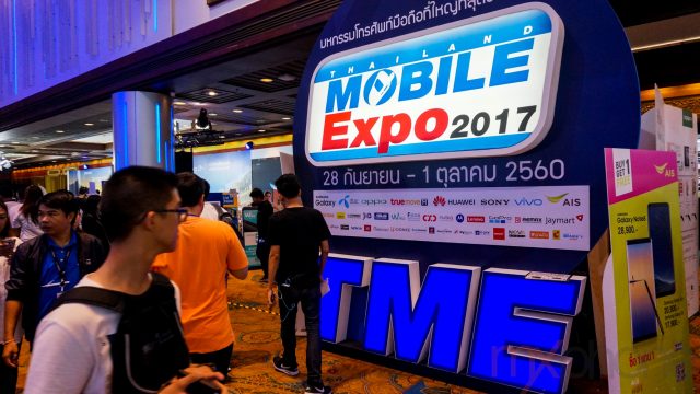 พาตะลอน Thailand Mobile Expo 2017 รอบส่งท้ายปี แหล่งรวมโปรฯดีของเด็ด เพื่อคนรักมือถือ