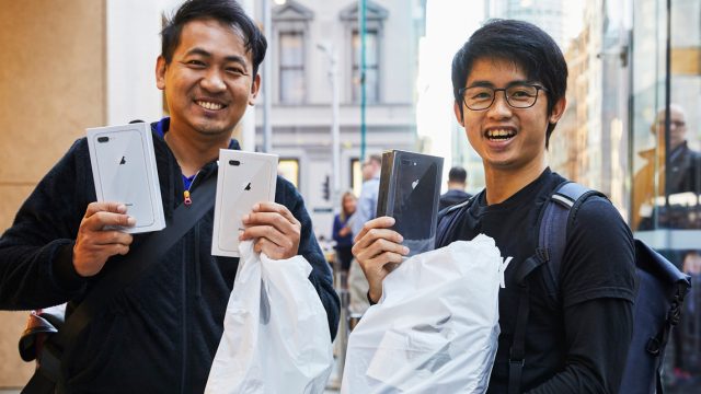 ชมบรรยากาศ Apple วางขาย iPhone 8 / 8 Plus รอบโลกวันแรก จากฝั่งเอเชีย และออสเตรเลีย