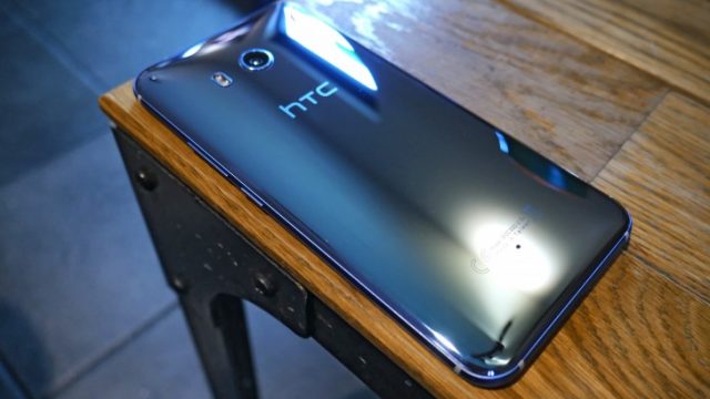 @evleaks อ้าง HTC U11+ มีให้เลือก 3 สี โดยมีสีใหม่ “Translucent”