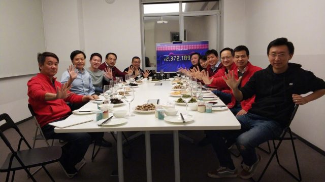 ขวัญใจคนไร้คู่! Xiaomi ครองแชมป์มือถือขายดีประจำเทศกาลคนโสดของจีนปีที่ 5 ติด