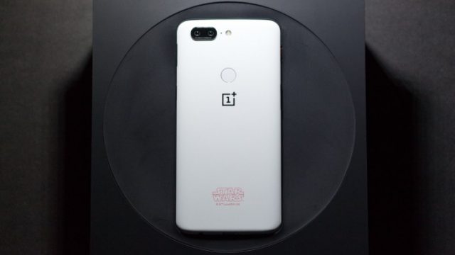 ไม่หลุดธีม! OnePlus เตรียมนำชื่อลูกค้า OnePlus 5T Star Wars Limited Edition จำนวน 37 คนแรกไปตั้งชื่อดวงดาว