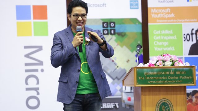ไมโครซอฟท์สานต่อโครงการ YouthSpark ในประเทศไทย หนุน 3 ล้านบาท มุ่งเตรียมความพร้อมให้กับเยาวชนทุกคน
