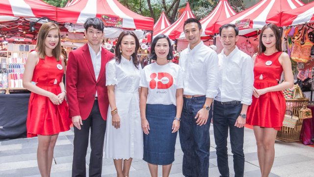กลุ่มทรู ร่วมกับ อานันท์ทวีป อินเตอร์เนชั่นแนล จัดงาน Ab Fab Market สานต่อแคมเปญ True Point & Pay