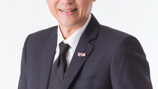 กลุ่มทรู เพิ่มดีกรีความมันส์ขีดสุด กับแคมเปญเชียร์กระหึ่มบอลโลกกับทรู ให้ลูกค้าทรูทุกคนได้สิทธิ์ลุ้นโชคทายผลชิงรางวัล 30 ล้าน