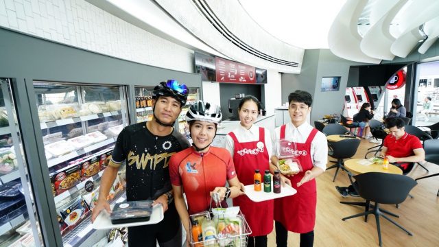 TrueCoffee ชวนช้อป-ชิม-ชิลด์ เปิดคาเฟ่สำหรับนักปั่นแห่งแรกในไทยณ สนามเจริญสุขมงคลจิต (สกายเลน) สุวรรณภูมิ