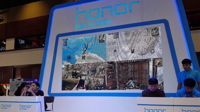 พบกับสมาร์ทโฟนหลากหลายรุ่นจาก Honor ที่มาพร้อมกิจกรรมและเซอร์ไพรส์มากมาย ได้ที่บูธในงาน TME