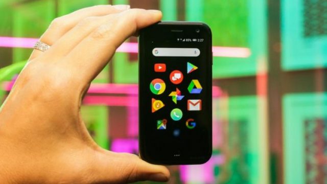 Palm คัมแบ็ก! เลือกฉีกกระแสด้วยอุปกรณ์ Android จอ 3.3 นิ้ว ที่ไม่ใช่สมาร์ทโฟน