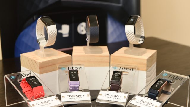 มาแล้ว Fitbit Charge 3 เคาะราคาไทย 6,490 บาท ขายแล้ววันนี้