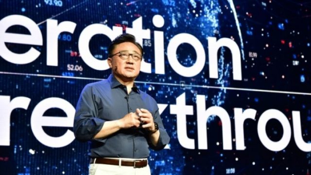 สื่อนอกอ้าง Samsung เตรียมเทหน้าตักกับ Galaxy S10 และสมาร์ทโฟนจอพับได้ ก่อนเข้าขั้นวิกฤติ