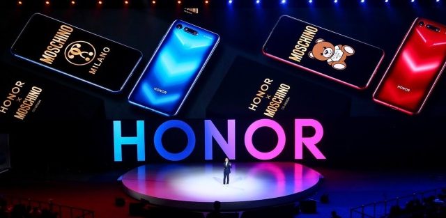 มาแล้ว Honor V20 (View 20) โชว์กล้องหลัง 48MP จอเจาะรู 6.4 นิ้ว