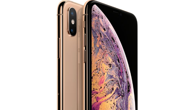 Samsung เตรียมผลิตจอ OLED ราคาถูกสำหรับ iPhone XS Max ปี 2019
