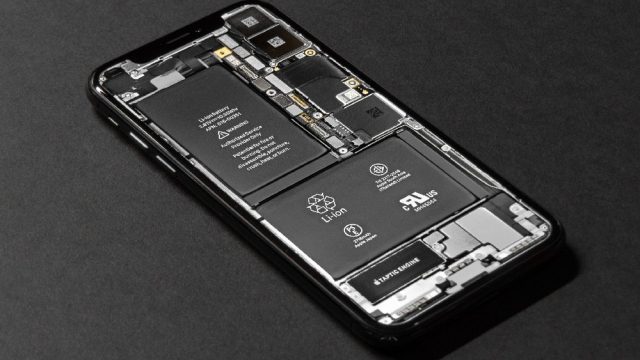 Apple เปลี่ยนแบตเตอรี่ iPhone ไปกว่า 11 ล้านเครื่องในปี 2018