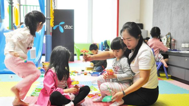 dtac เปิดบ้าน ดีแทค เฮ้าส์ ให้บุตรหลานที่ปิดเรียน ‘หนีฝุ่นจิ๋ว’