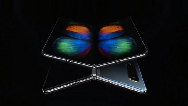 Samsung ยืนกรานดีไซน์ Galaxy Fold ดีกว่า Huawei Mate X