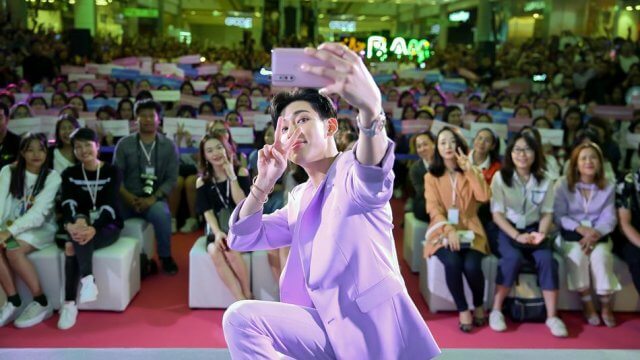 Vivo จัดงานแฟนมีตแบมแบม GOT7 พร้อมเปิดตัว V15 สี Blossom Pink