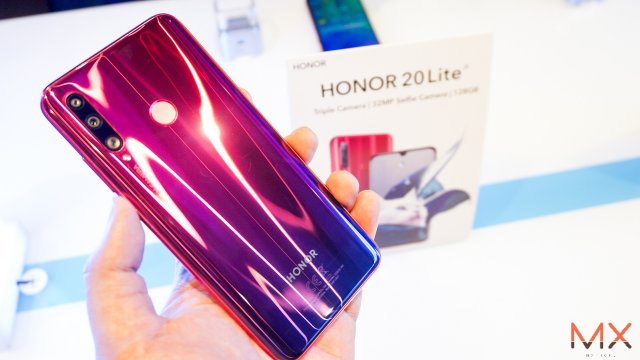Honor 20 Lite เรือธงรุ่นเล็กพร้อมลุยตลาดไทย เคาะที่ 7,990 บาท