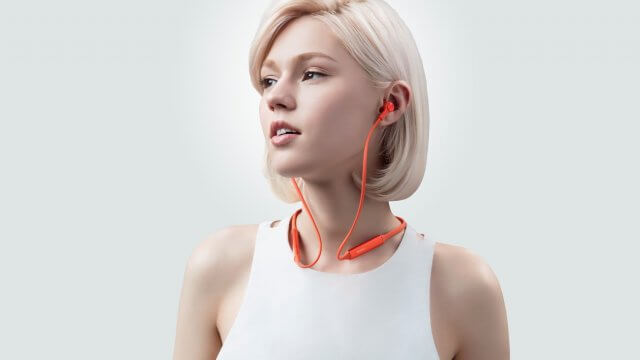 เพลิดเพลินไปกับเสียงเพลงทุกเวลากับ HUAWEI Mini Speaker และ HUAWEI FreeLace
