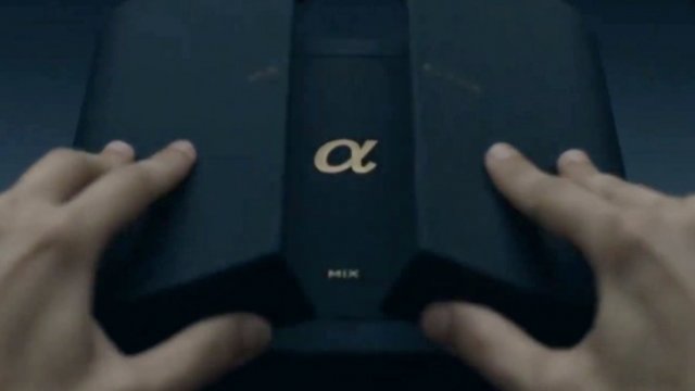เห็นแล้วอยากจับจอง! ชมคลิปแกะกล่อง Xiaomi Mi Alpha