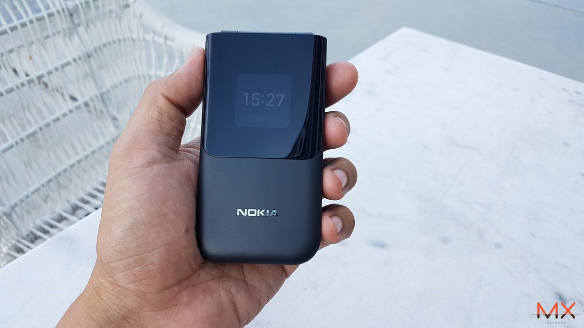 Nokia 2720 Flip