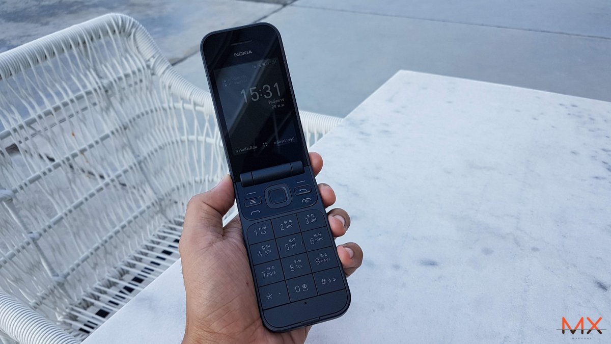 Nokia 2720 Flip