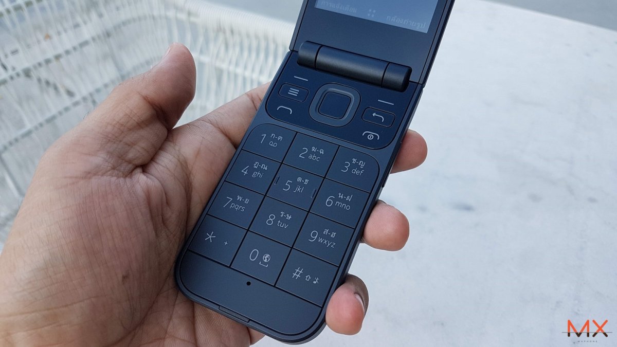 Nokia 2720 Flip