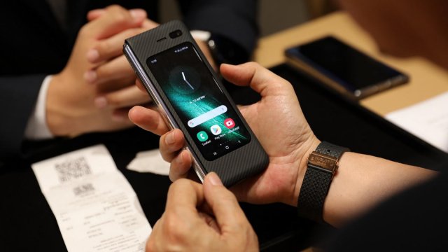 Samsung ส่งมอบ Galaxy Fold ให้ลูกค้าได้สัมผัสแล้ว พร้อมเปิดจองรอบสอง 21 – 25 ต.ค.นี้