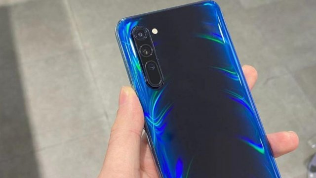 หลุด OPPO Reno3 โชว์ภาพเครื่อง, รัน Android 10 กับชิป MediaTek 5G