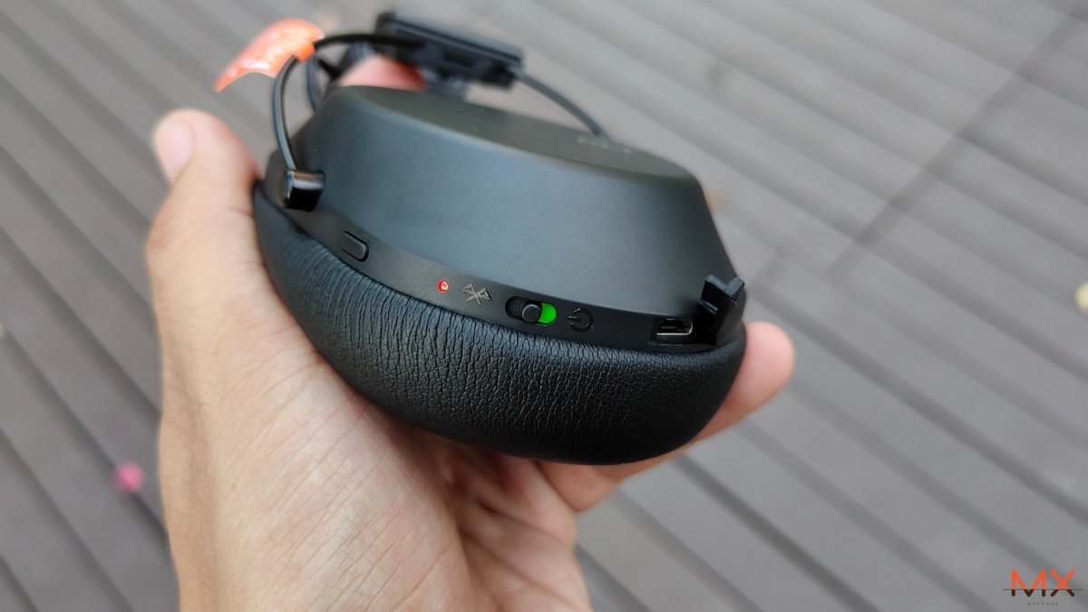 Plantronics Backbeat FIT 6100