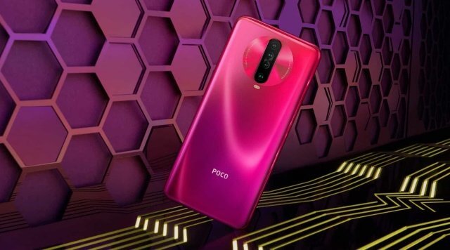 นี่มัน POCO X2 หรือ Redmi K30 ต่างกันแทบแยกไม่ออก