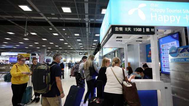 dtac พร้อมจำหน่ายซิม dtac Happy Tourist ช่วยติดตามชาวต่างชาติ จากประเทศกลุ่มเสี่ยงติดเชื้อ COVID-19
