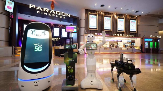 AIS จับมือ Major Cineplex นำทัพหุ่นยนต์ 5G ตั้งการ์ด เสริมมาตรการดูแลความปลอดภัยและสุขอนามัย