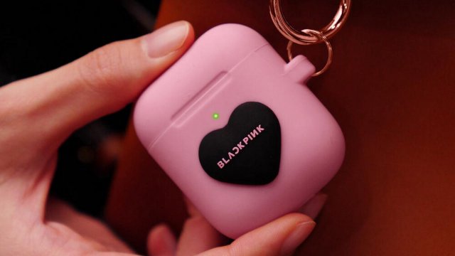 ชาว BLINK กรี๊ดหนักมาก! True Catalog จัดให้ เคส AirPods ลายพิเศษ Blackpink Limited Edition