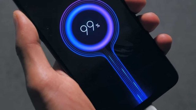 Xiaomi จ่อเปิดตัวเทคโนโลยีชาร์จไวผ่านสาย 100W ในเดือนหน้า