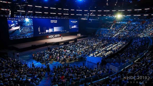 HUAWEI ทุบสถิติใหม่ เผยยอดผู้ใช้อีโคซิสเต็ม Huawei Mobile Service ทั่วโลกพุ่งแตะ 700 ล้าน