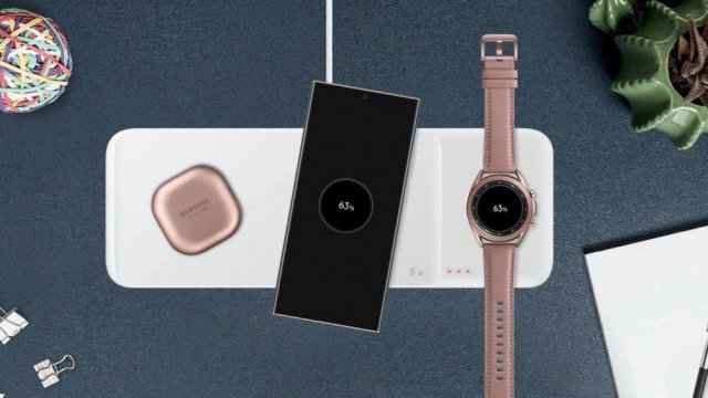 Samsung Wireless Charger Trio และพาวเวอร์แบงค์ 20,000mAh วางขายในเกาหลีใต้แล้ว