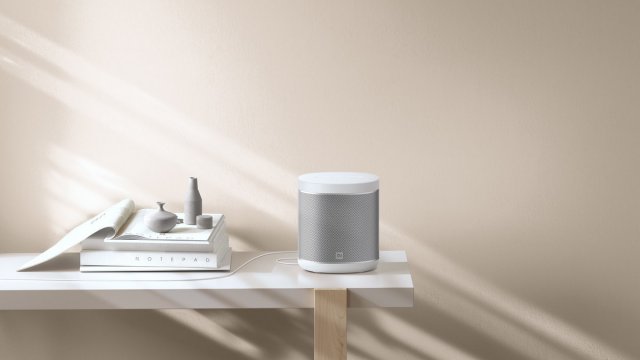 Xiaomi ประกาศวางจำหน่าย Mi Smart Speaker ลำโพงอัจฉริยะ ในราคาเพียง 1,690 บาท