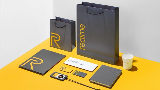 สีเอกลักษณ์ประจำแบรนด์ realme ติดเทรนด์สี Pantone มาแรงแห่งปี 2564