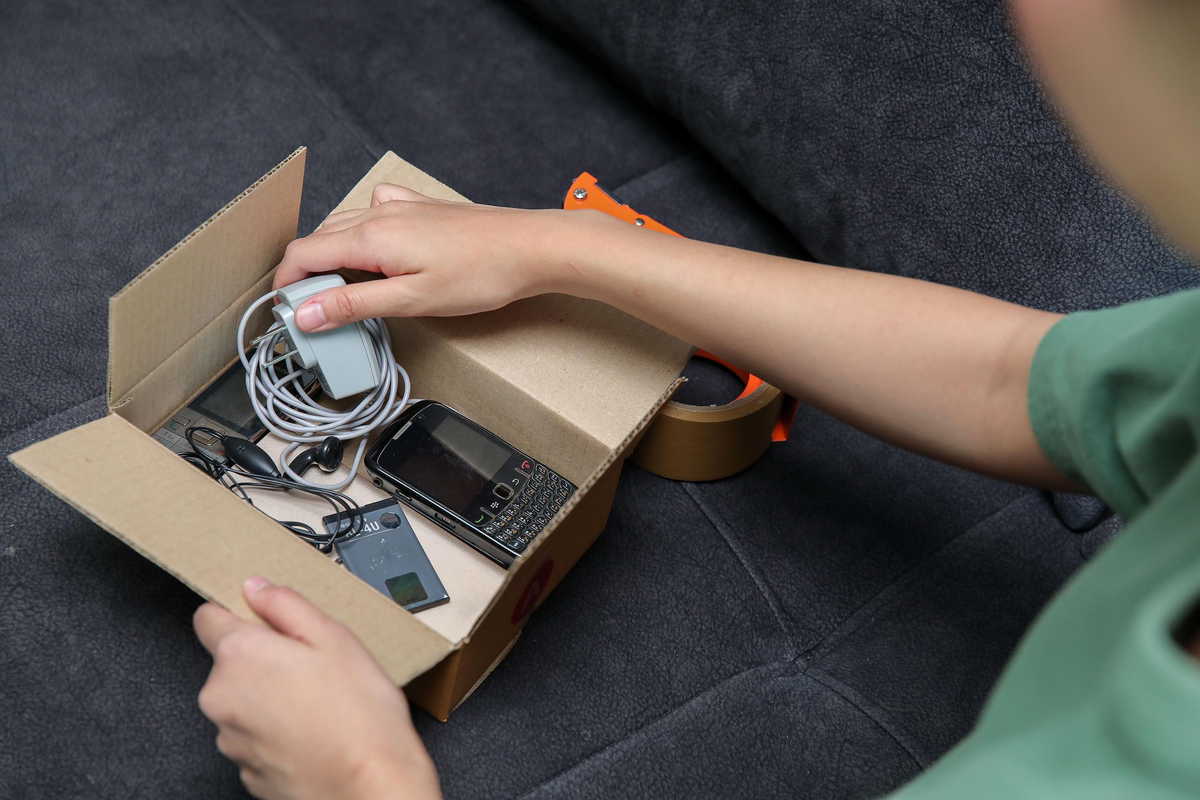 AIS, เอไอเอส, ไปรษณีย์ไทย, E-Waste