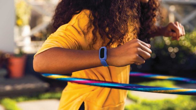 ฟิตบิทเปิดตัว Fitbit Ace 3 อุปกรณ์แทรคกิจกรรมและการนอนสุดล้ำสำหรับเด็ก ๆ