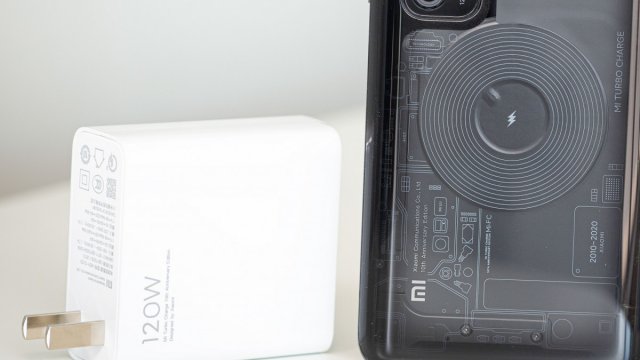 ลือ Xiaomi กำลังพัฒนามือถือชาร์จไว 200W คาดเปิดตัวครึ่งหลังของปี 2021