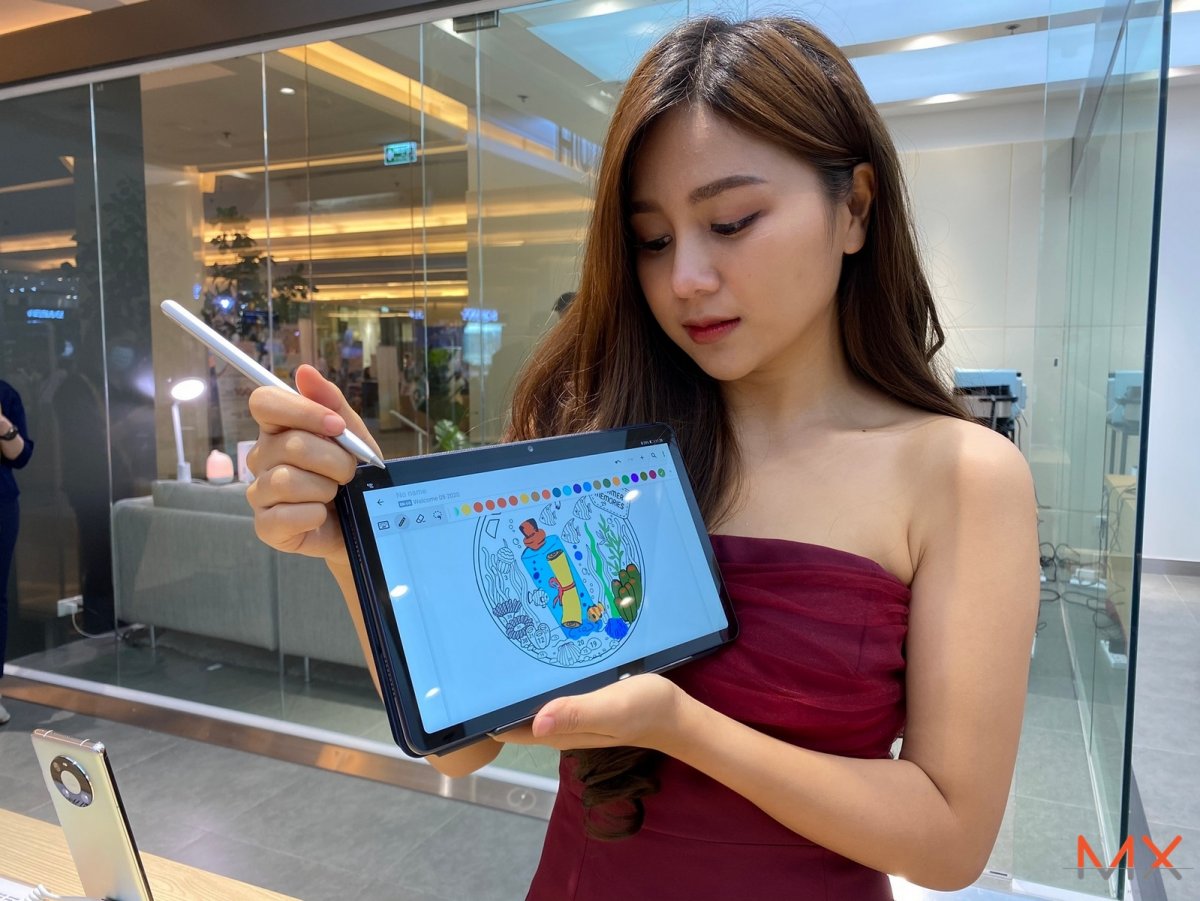 huawei-matepad-huawei-display-23-8-preview