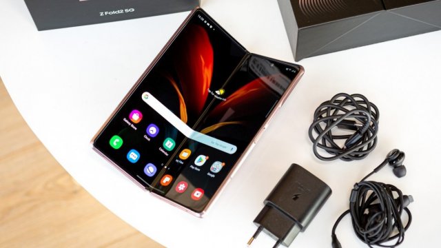ข้อมูลรับรอง 3C เผย Samsung Galaxy Z Fold3 แถมที่ชาร์จ 25W