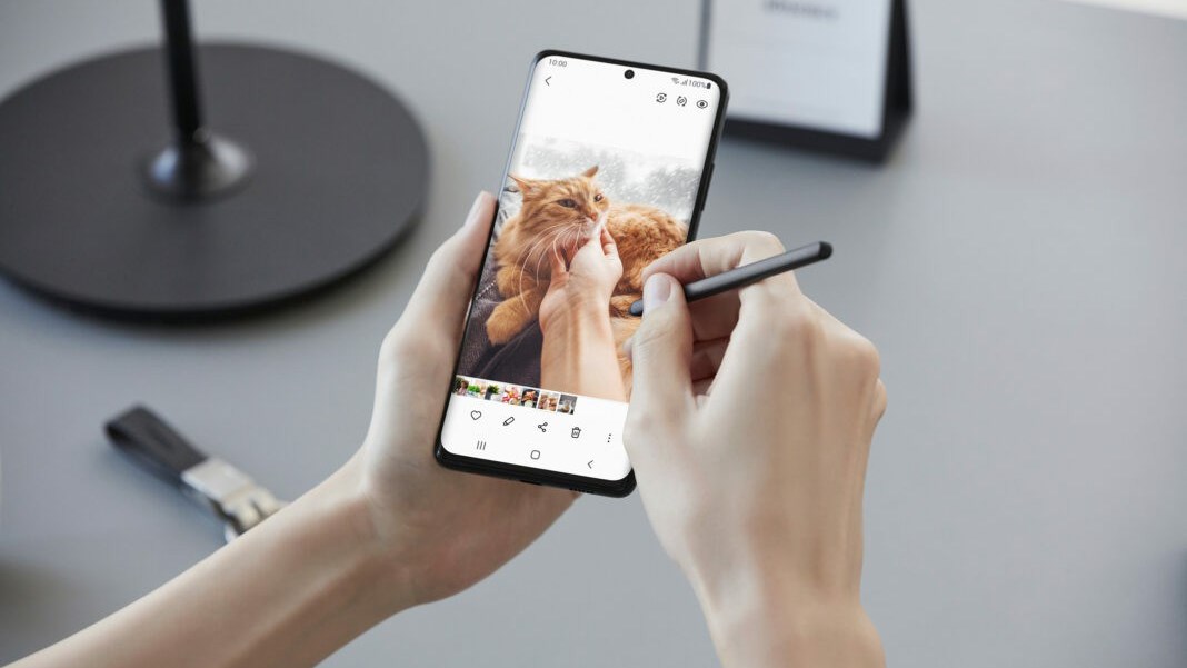 Samsung Android 12