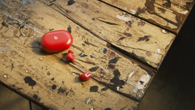 สวยจัด! เปิดตัว Beats Studio Buds มี ANC สนนราคา 5,500 บาท