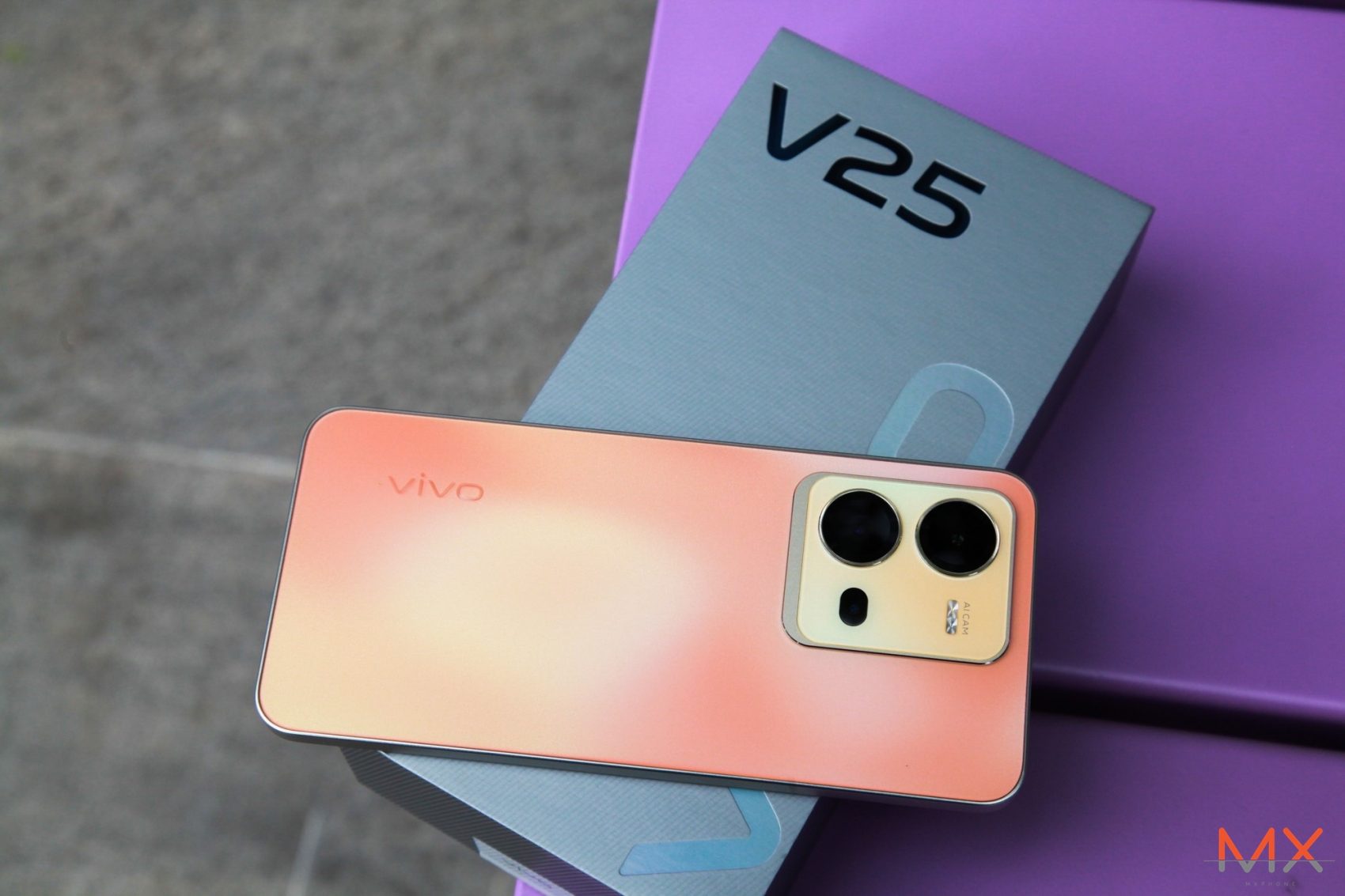 vivo V25 5G รีวิว