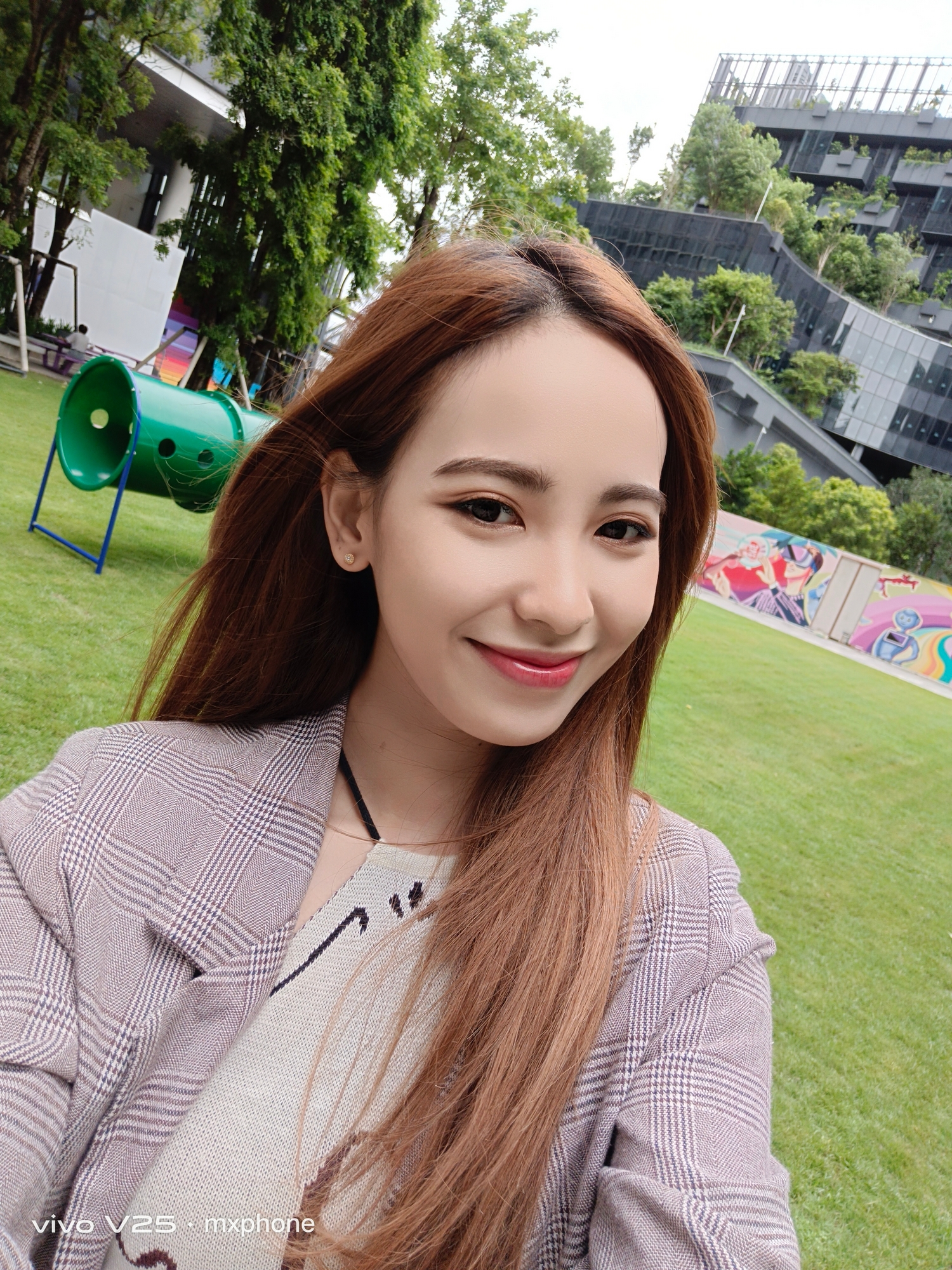 vivo V25 5G รีวิว