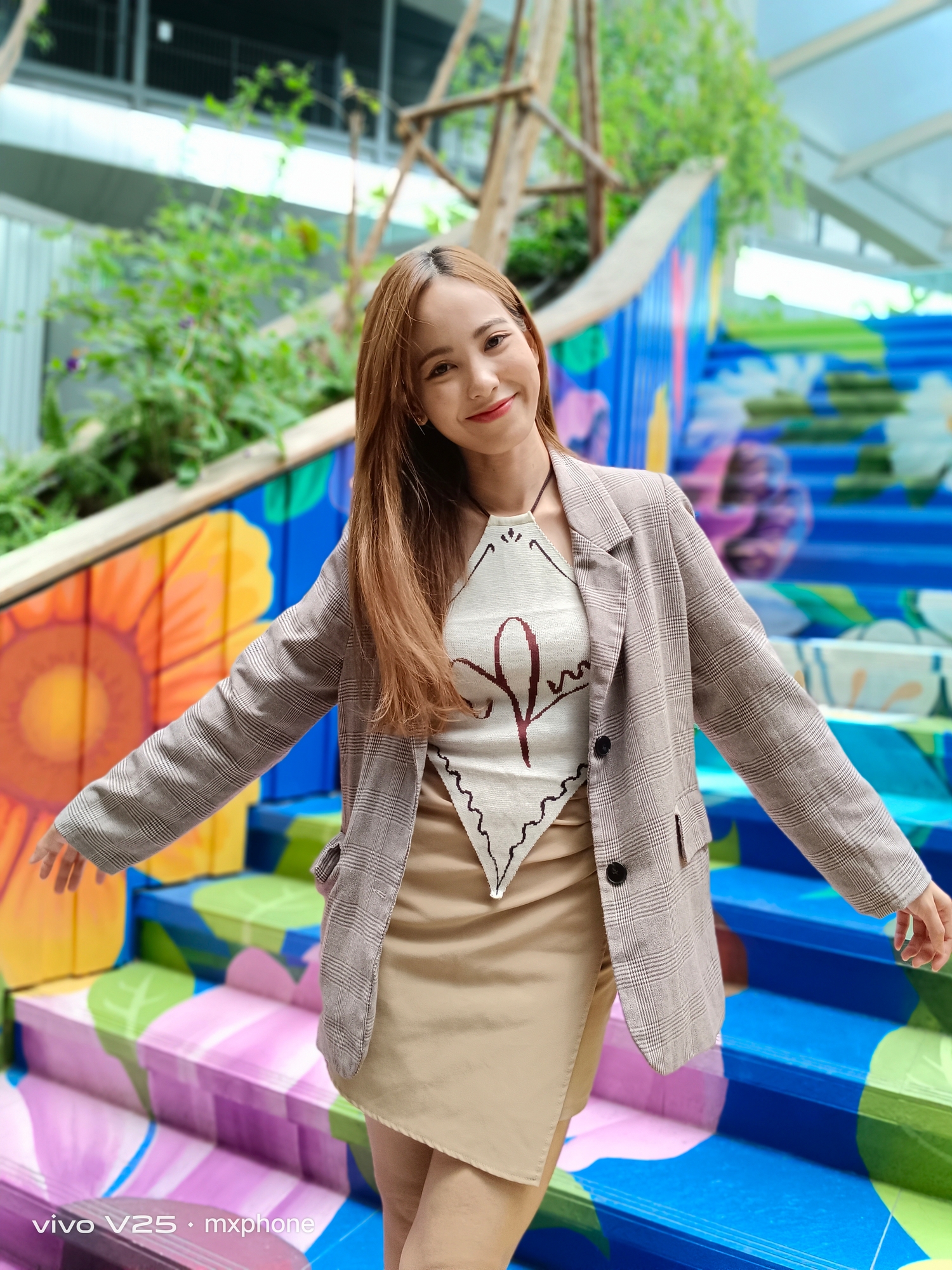 vivo V25 5G รีวิว