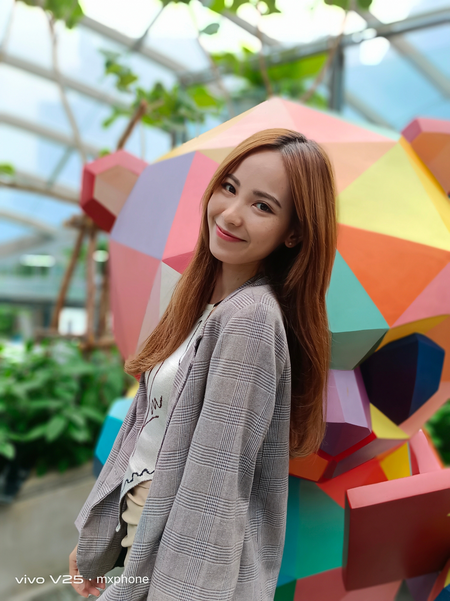 vivo V25 5G รีวิว