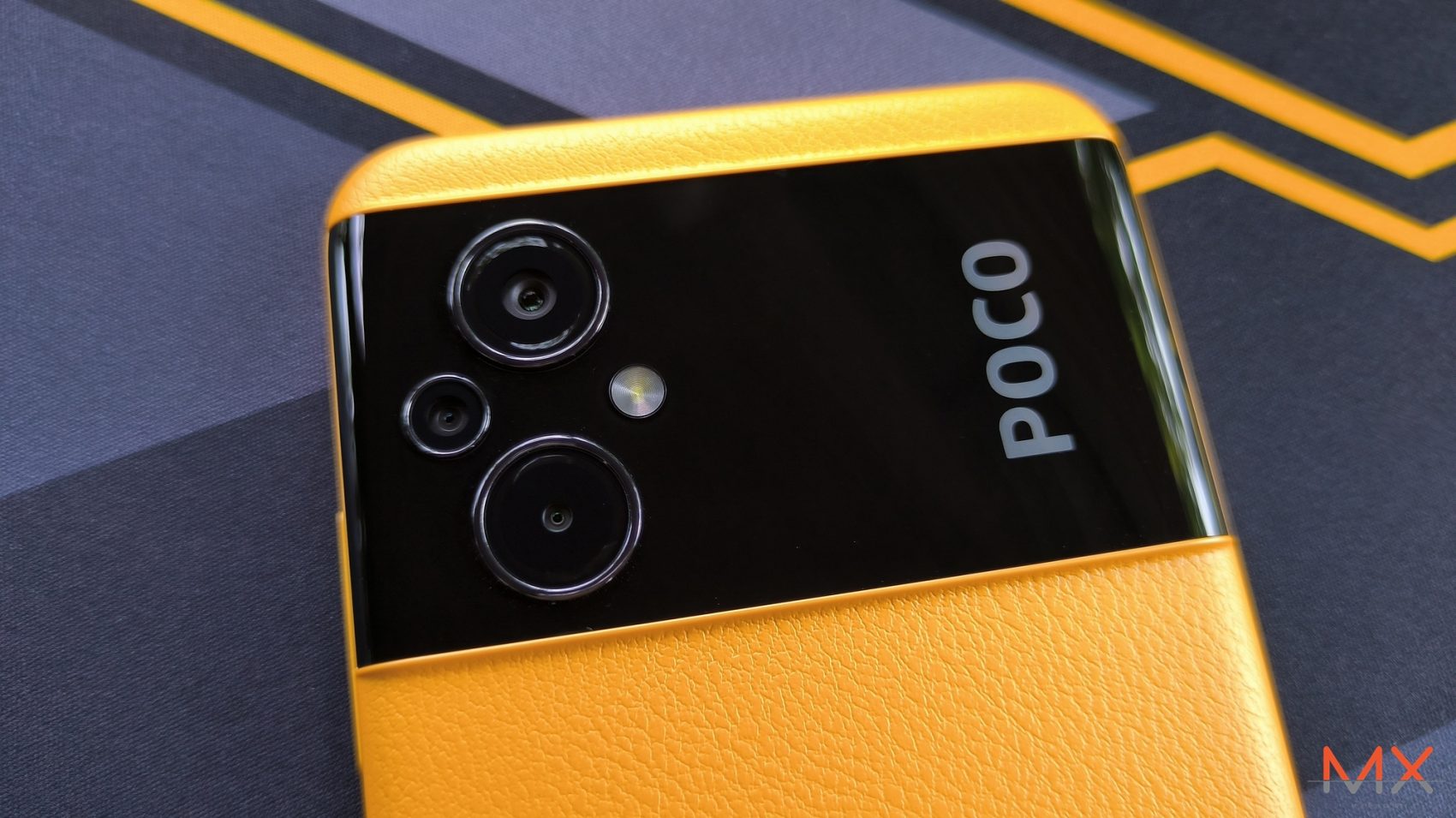 รีวิว POCO M5