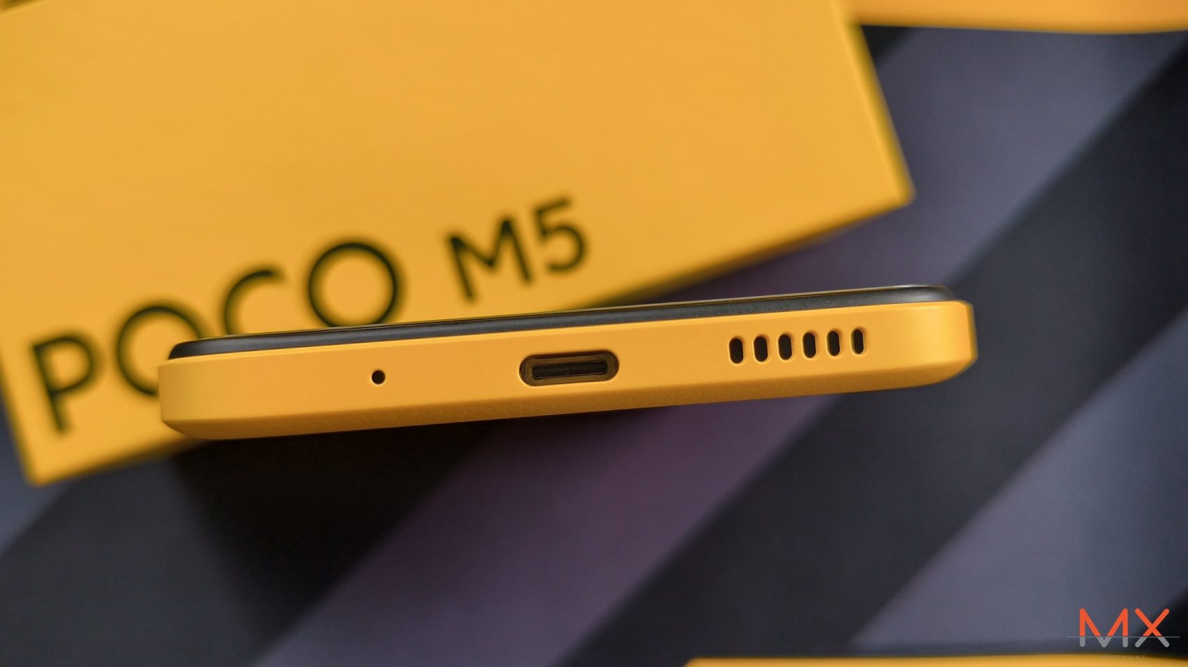 รีวิว POCO M5